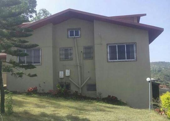 Hill Top Villa Панчгани Екстериор снимка